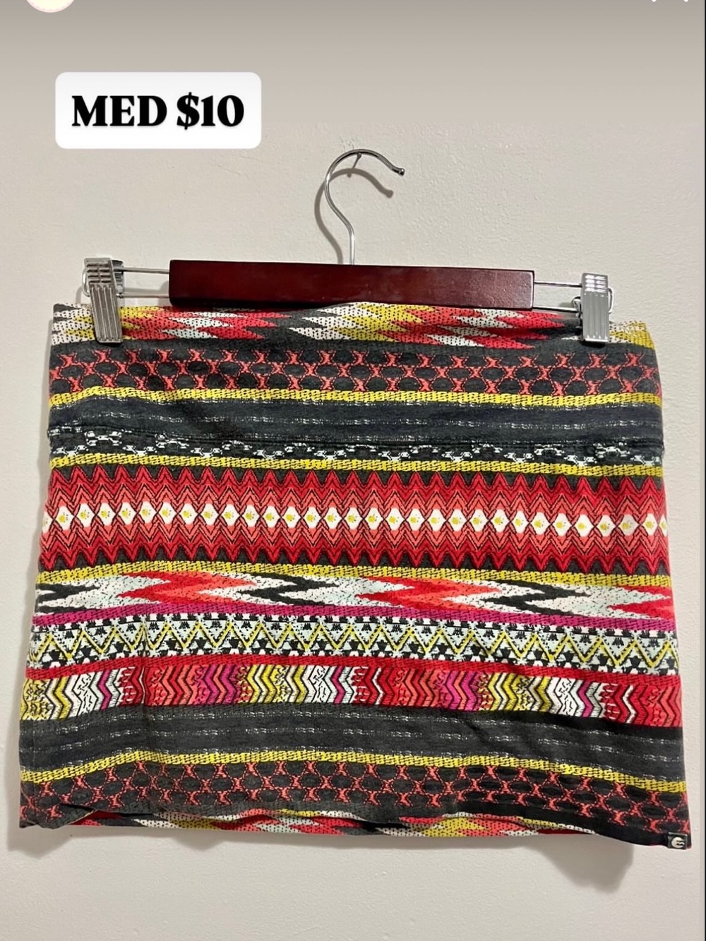 Patterned Multicolor Women’s Mini Skirt - Red & Black
